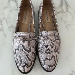 Antonio Melani Pink and Gray Snakeskin Loafer Flats